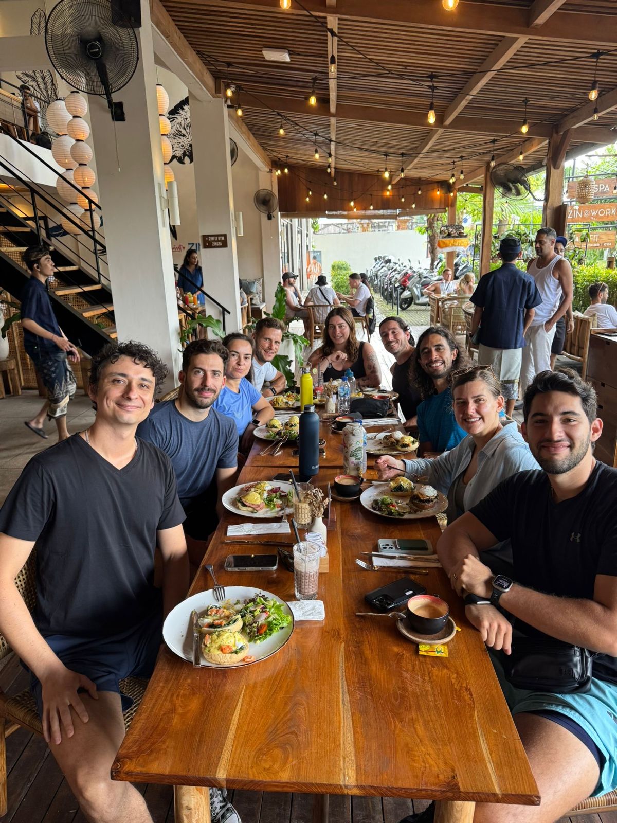 Group breakfast together