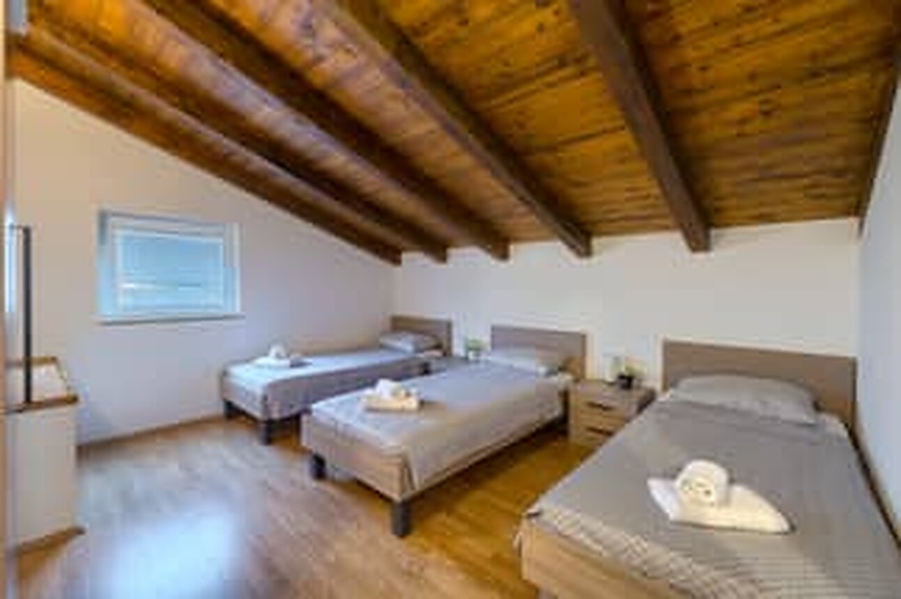 Shared Room